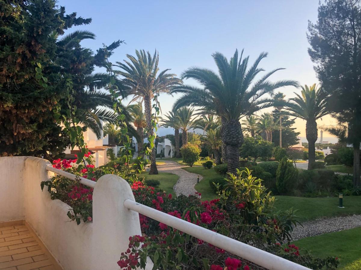 Beautiful Villa With Terrace & Garden Ferragudo  Eksteriør bilde